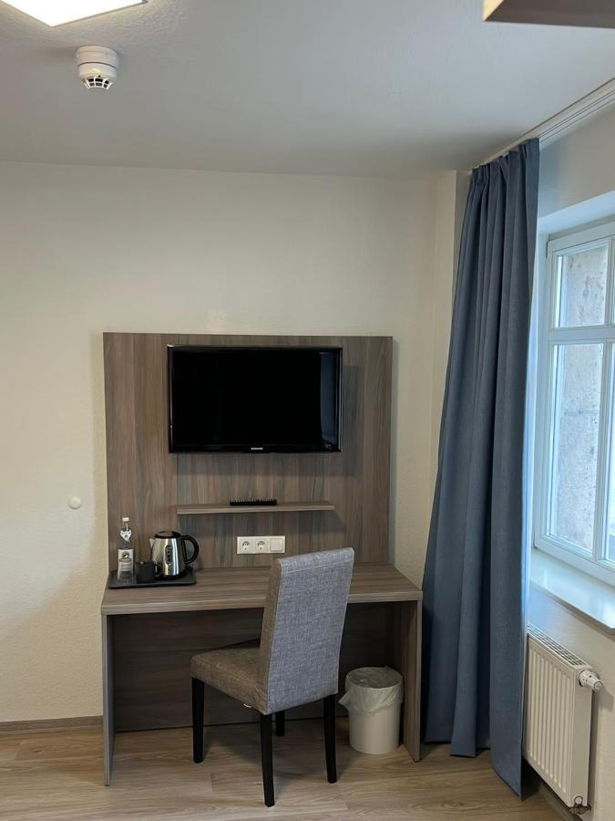 Hotel Villa Am Paradies Jena Bagian luar foto